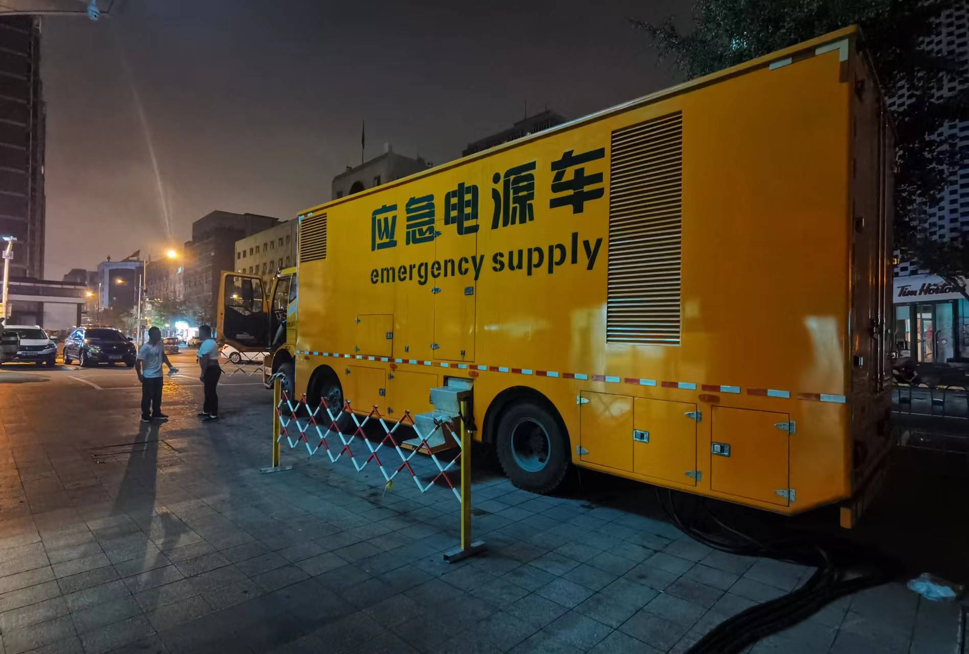 應急發(fā)電車出租